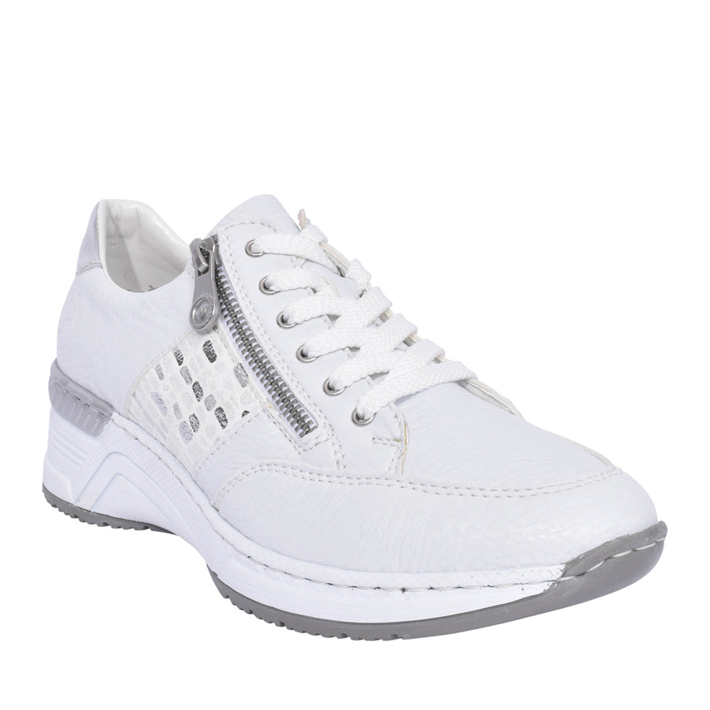 Ladies N4322 Laced Trainer In White