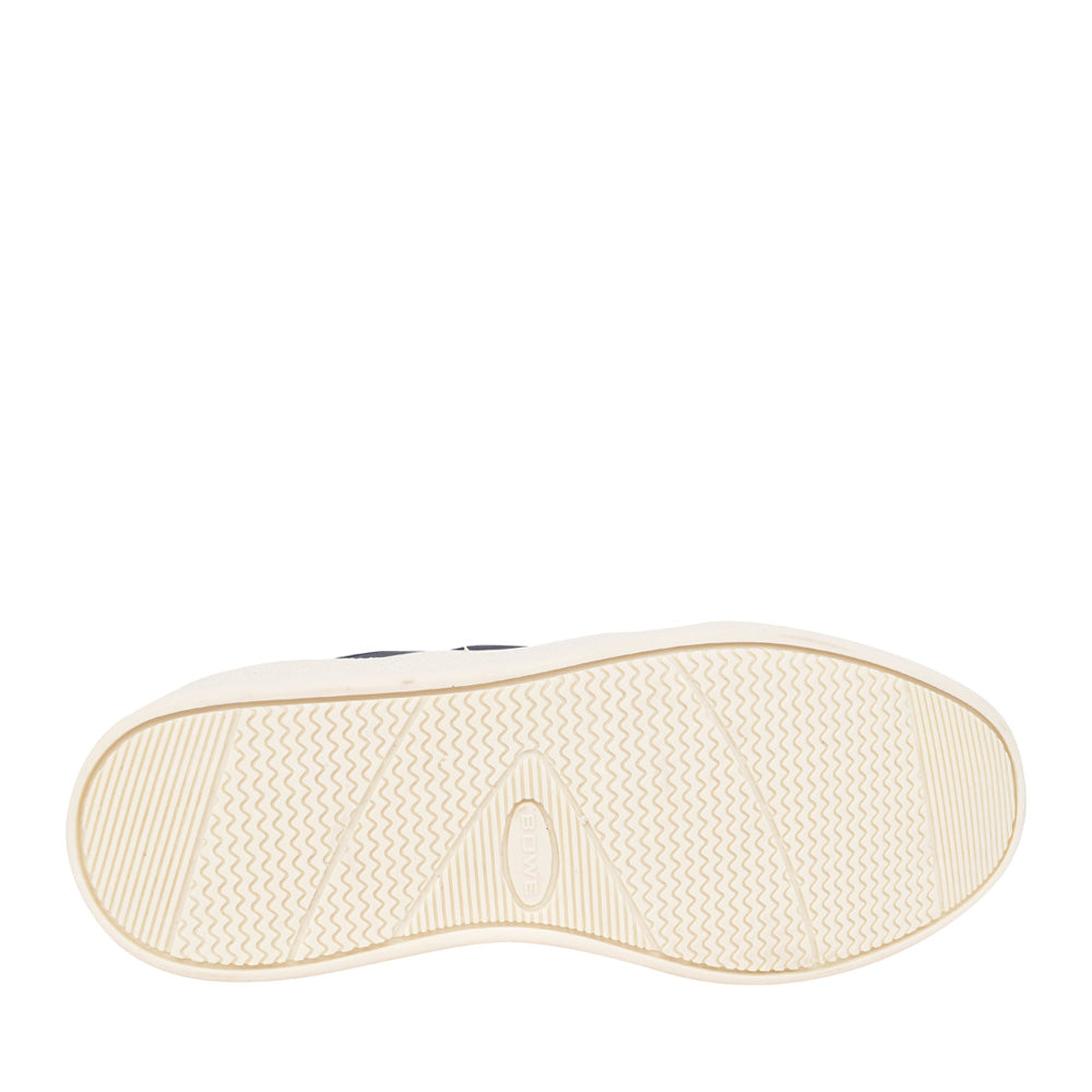 Boys St John Laced Shoe In Navy