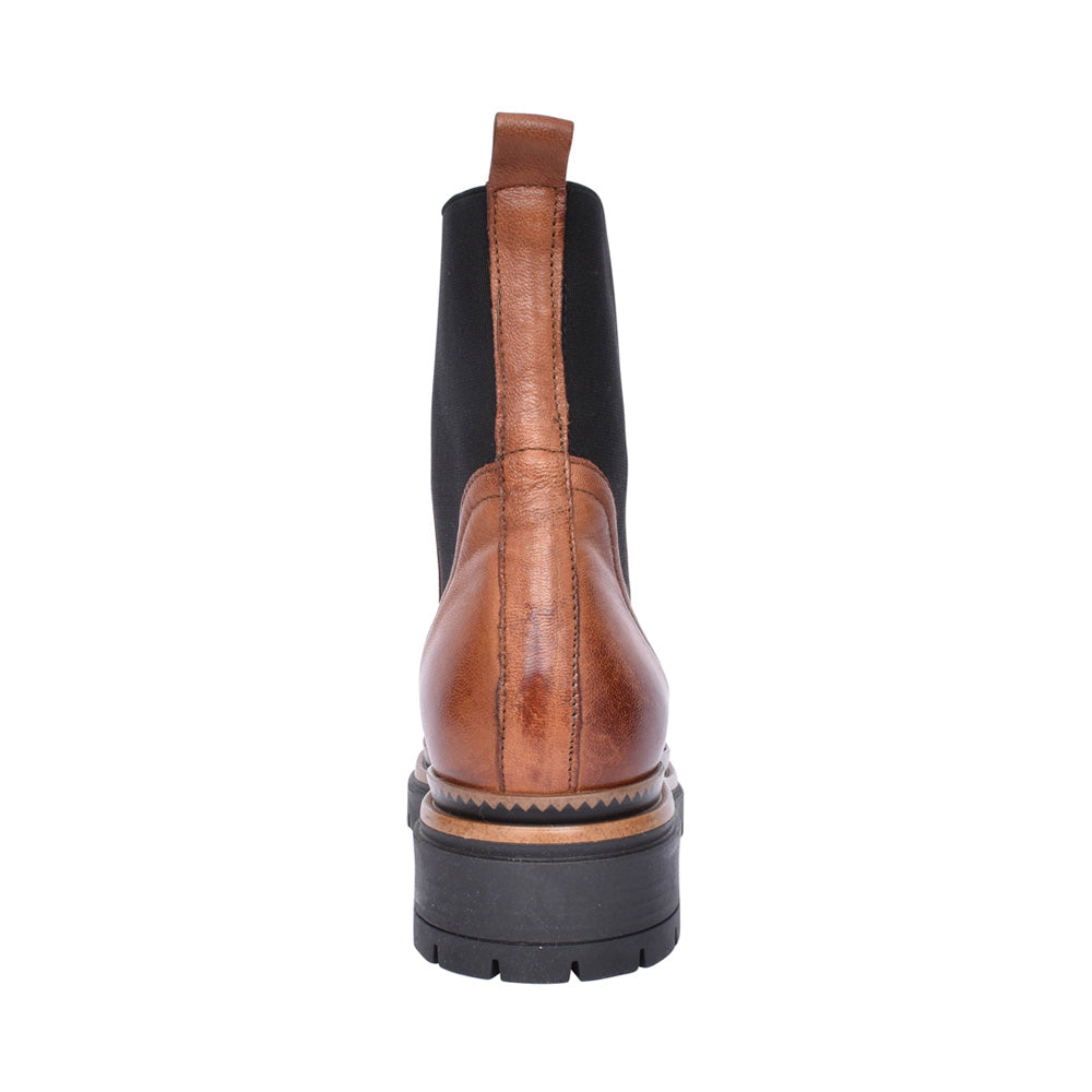 Ladies T60204 Ankle Boot In Tan