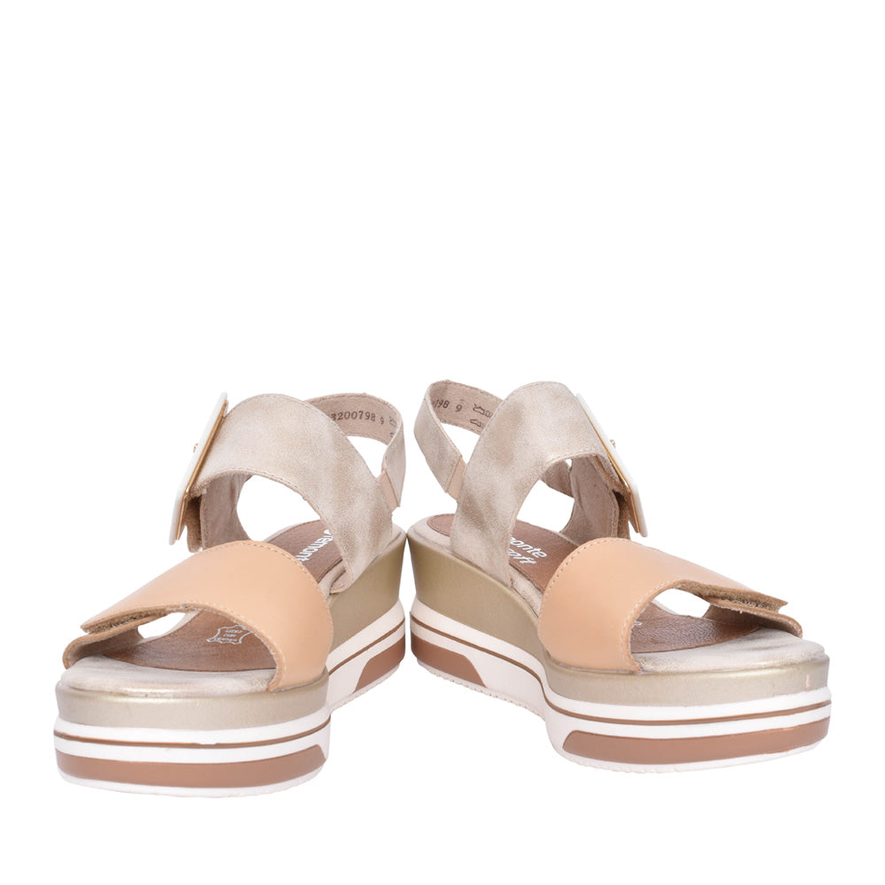 Ladies D1p50 Wedge Sandal In Metallic