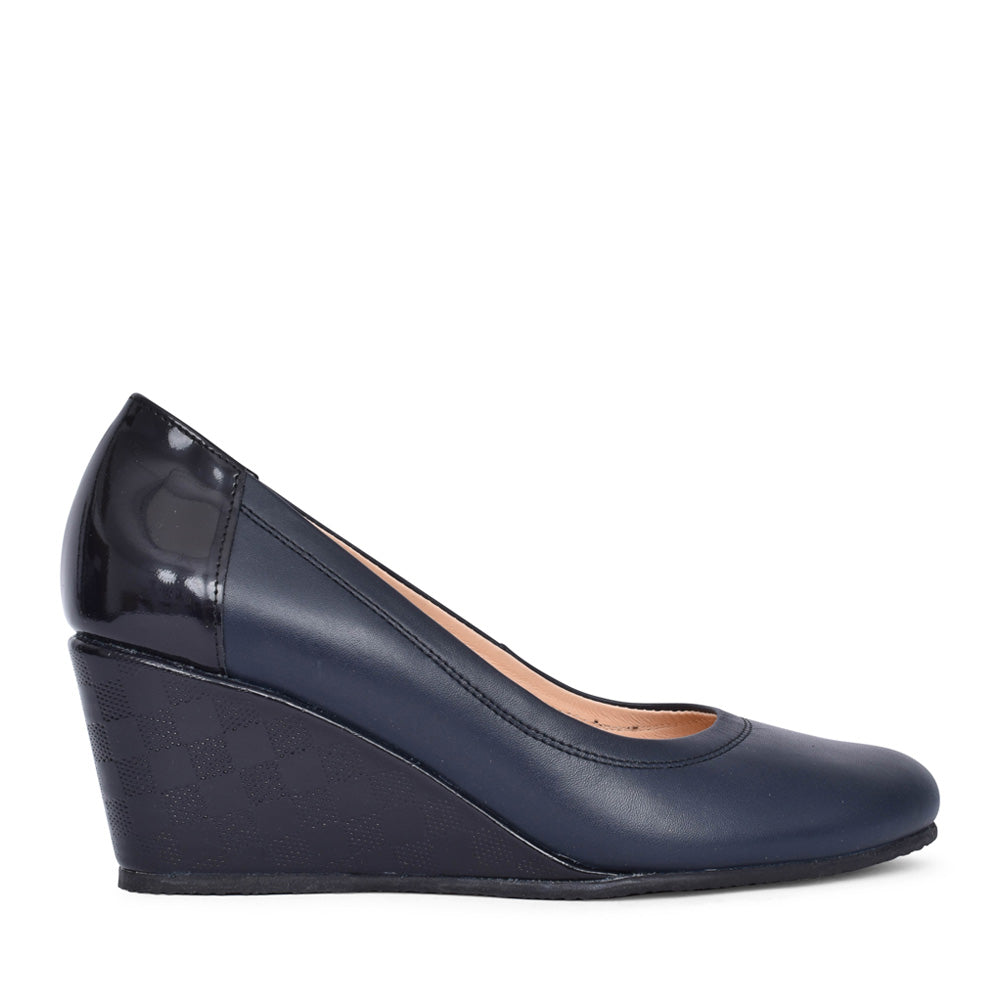 Ladies 5899 G-fit Wedge Court Shoe In Navy