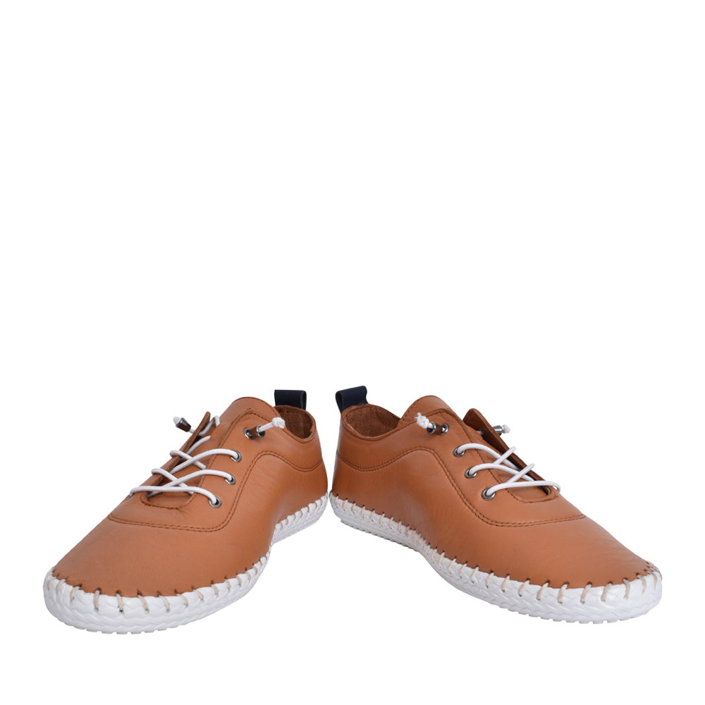 Ladies St Ives Fle030 Laced Shoe In Tan