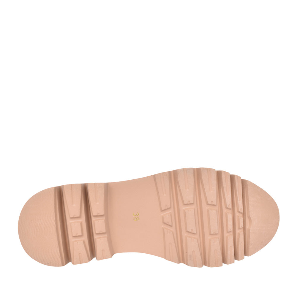 Ladies Safed Laced Shoe In Nude