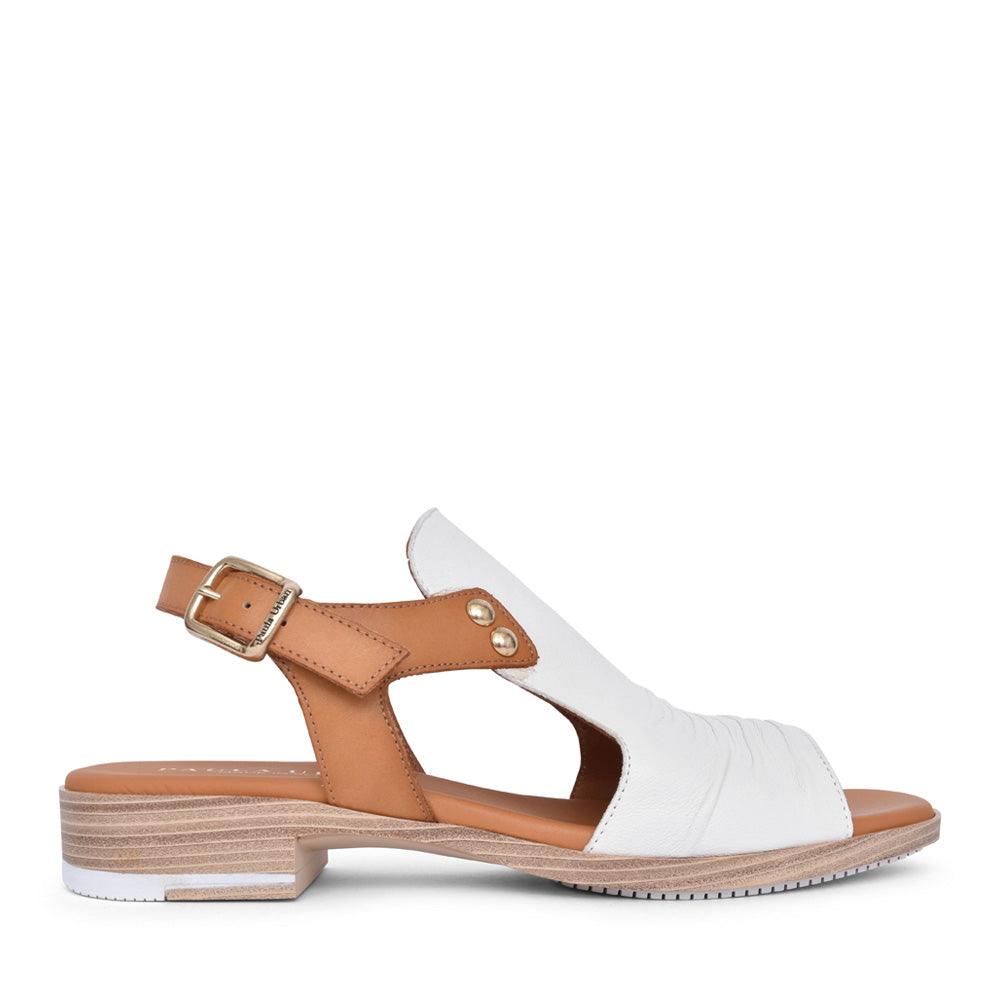 Ladies 9-17 Low Heel Sandal In White