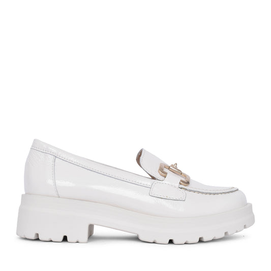 Ladies 5651 Loafer In Off White