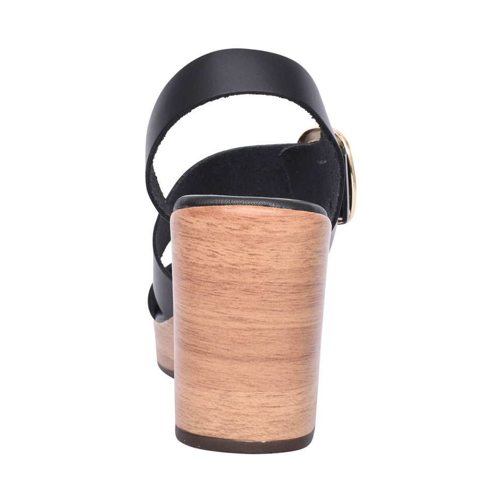 Ladies 5395 Medium Heel Sandal In Black
