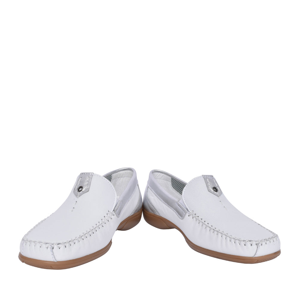 Ladies Joan Moccasin In White