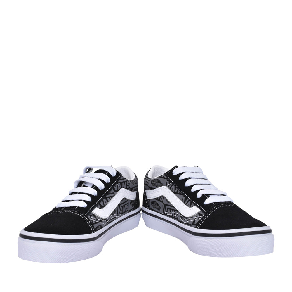 Boys Junior Old Skool Laced Shoe In Black