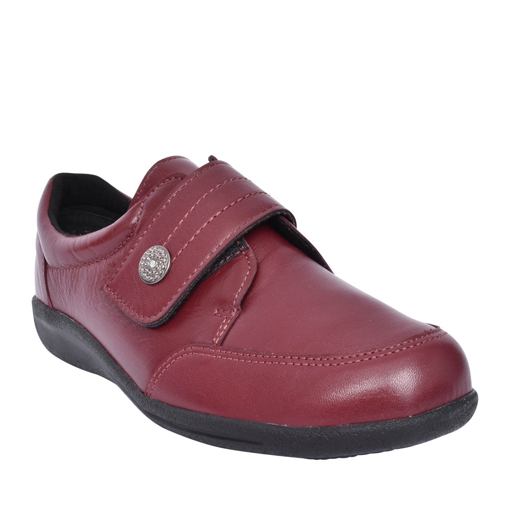 Ladies Lapland 2v Velcro Shoe In Red Berry