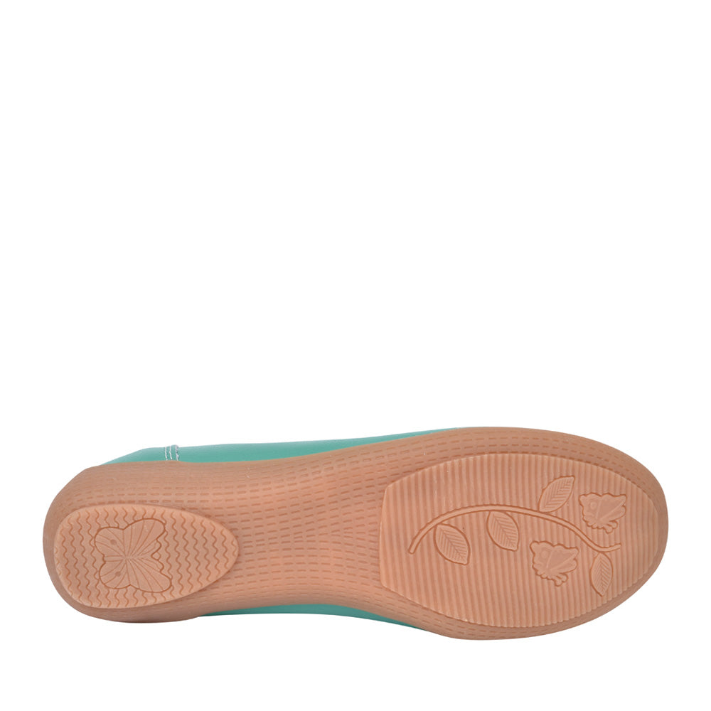 Ladies Nautical Slip-on Shoe In Emerald