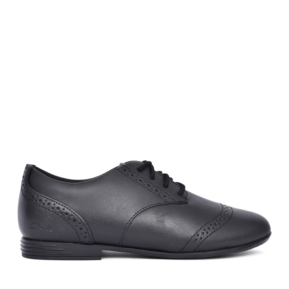 Girls Finja Brogue Black Leather Laced Shoe In Kids E Fit