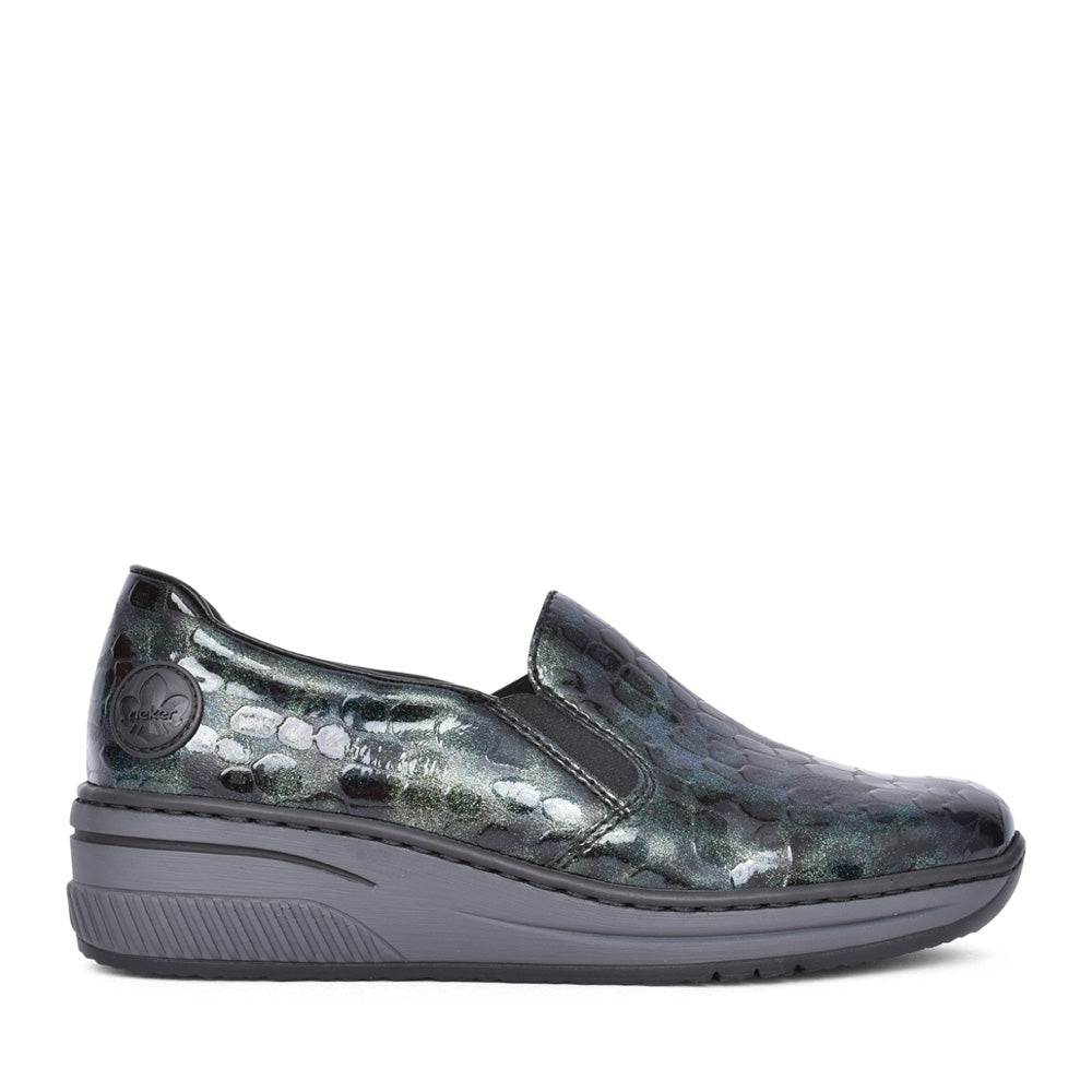 Ladies 48752 Slip-on Shoe In Green