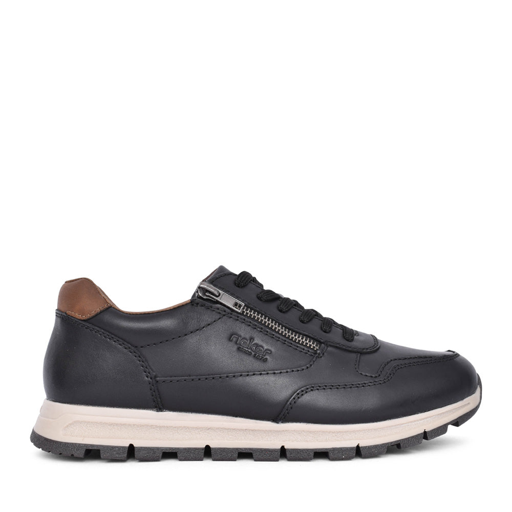 Mens B0504 Laced Trainer In Black