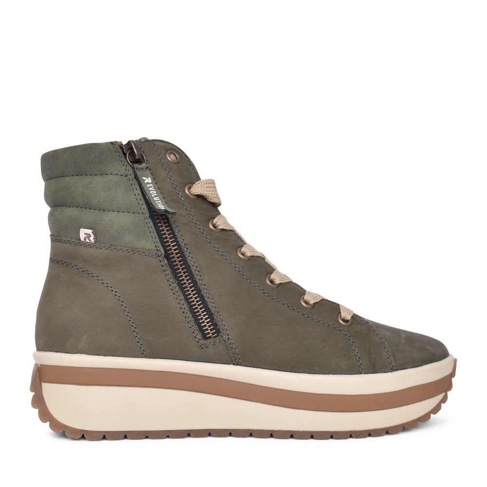 Ladies W0962 Laced Ankle Boot In Green