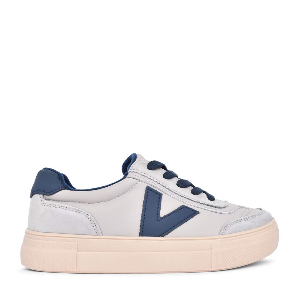 Ladies Eighty Trainer In Gravity