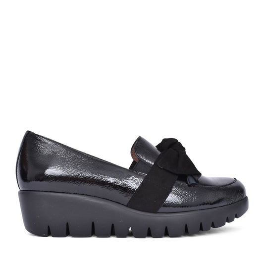 Ladies C-33323 Platform Shoe In Black