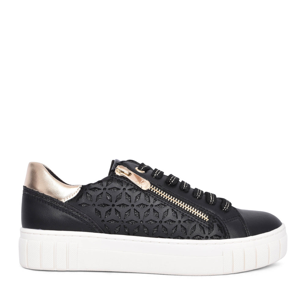 Ladies 2-23701 Laced Trainer In Black