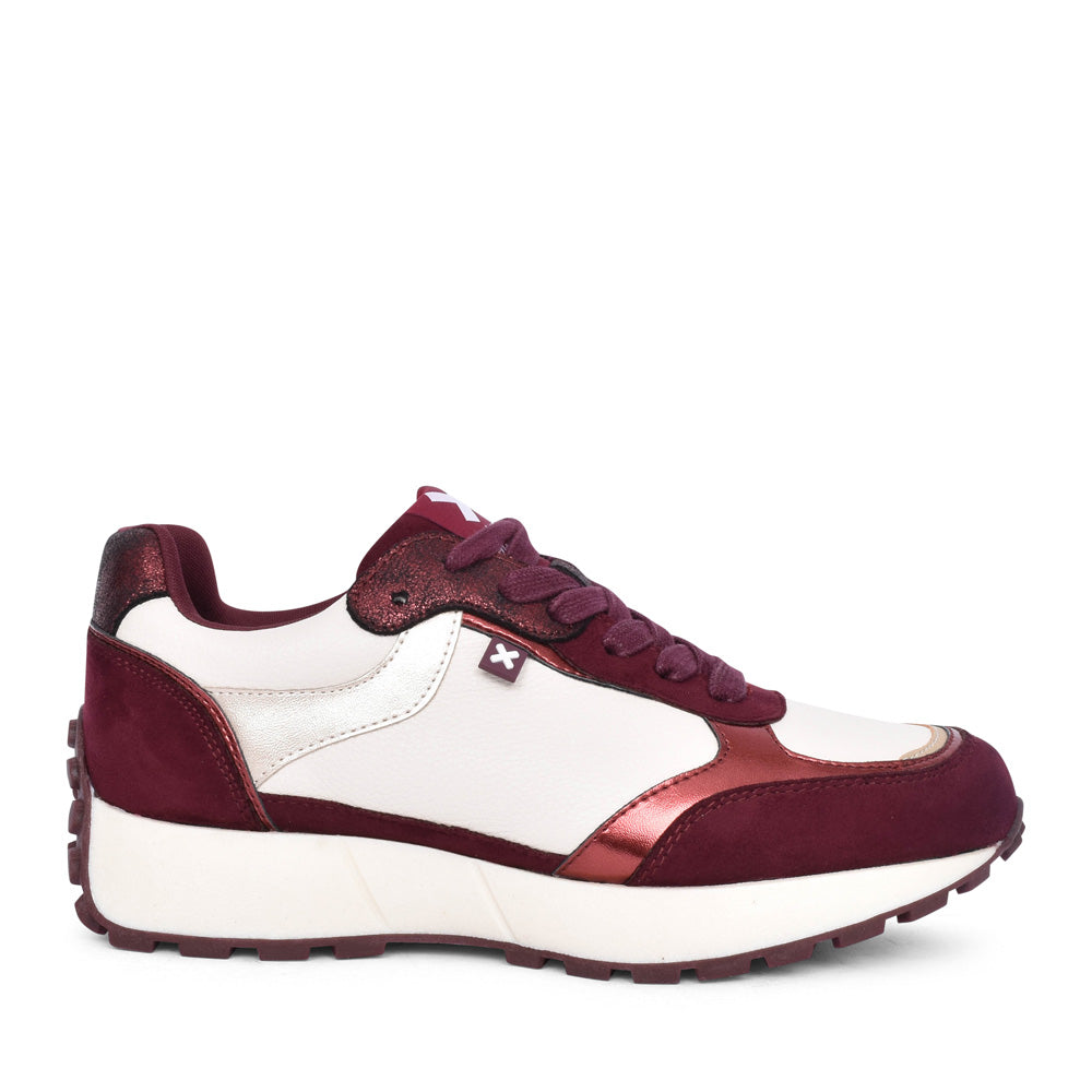 Ladies 142970 Laced Trainer In Burgandy