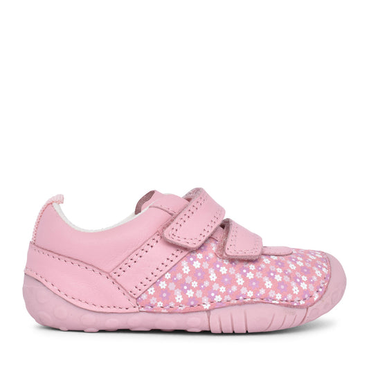 Girls Little Smile Sugar Pink Velcro Shoe In Kids F Fit