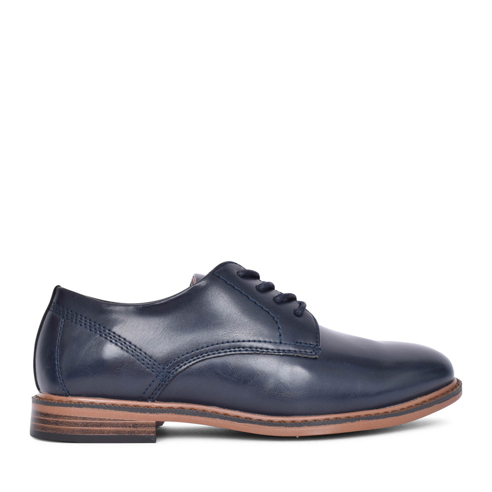 Boys Sheahan Laced Shoe In Navy