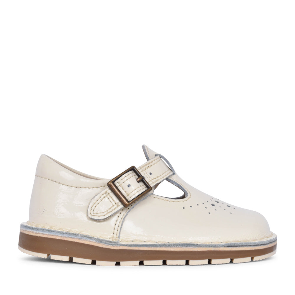 Girls Joyful Skip T White Patent T-bar Shoe In Kids F Fit