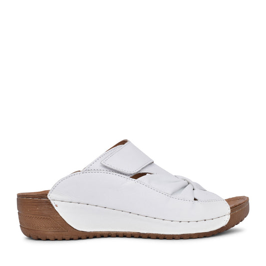 Ladies Lexi A6621 Bow Mule In White