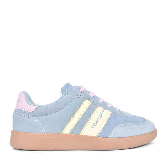 Ladies 120123 Laced Trainer In Sky Blue
