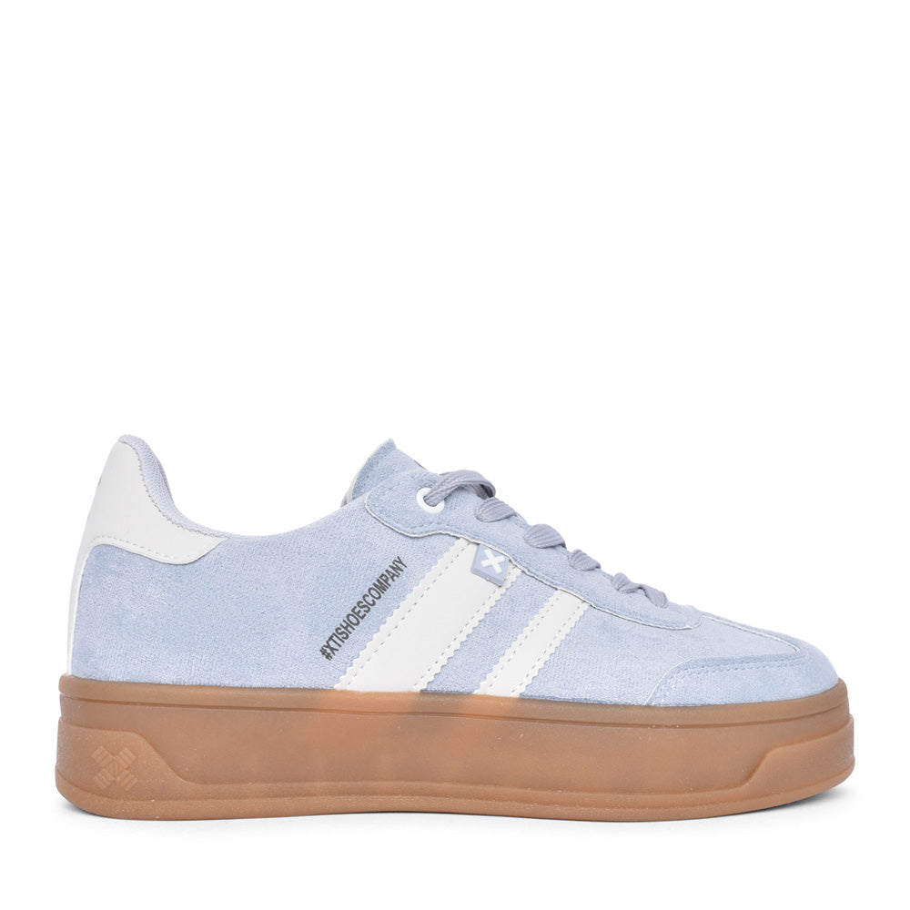 Ladies 143644 Laced Trainer In Blue