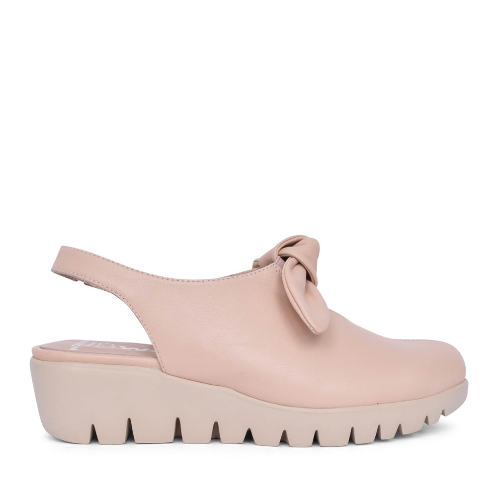 Ladies C-33315 Sling Back Shoe In Beige