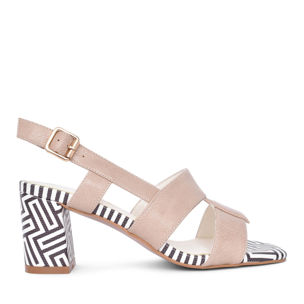 Ladies Trapeze 17 Medium Heel Sandal In Beige