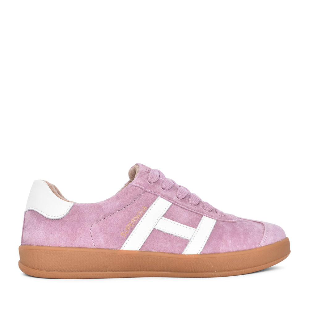 Ladies Sixty Laced Trainer In Lilac