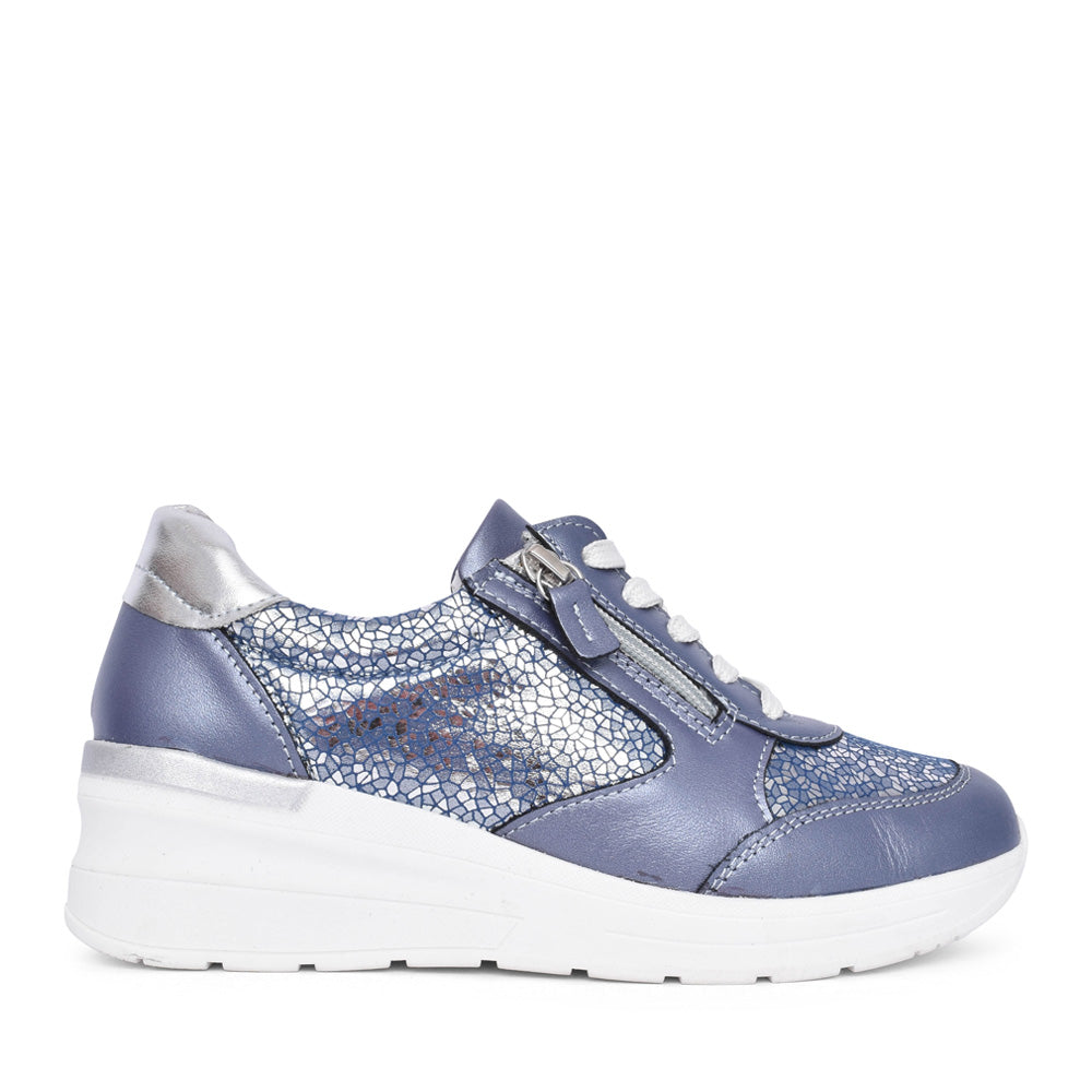 Ladies 75159 Cockatoo 2v Laced Shoe In Sky Blue