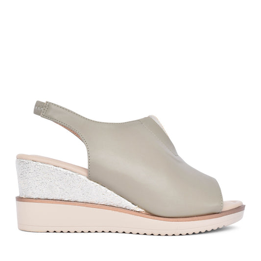Ladies Mirfa Wedge Sandal In Sage