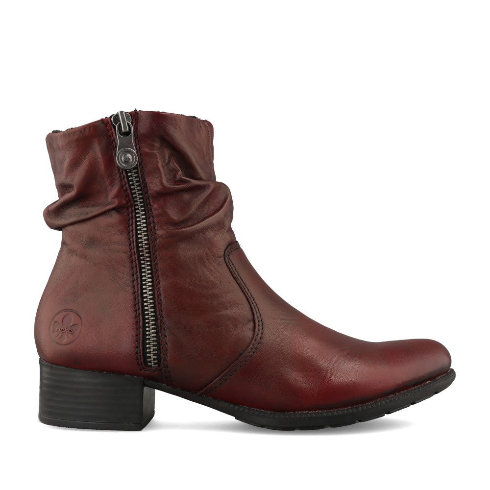 Ladies 78656 Low Heel Ankle Boot In Burgandy