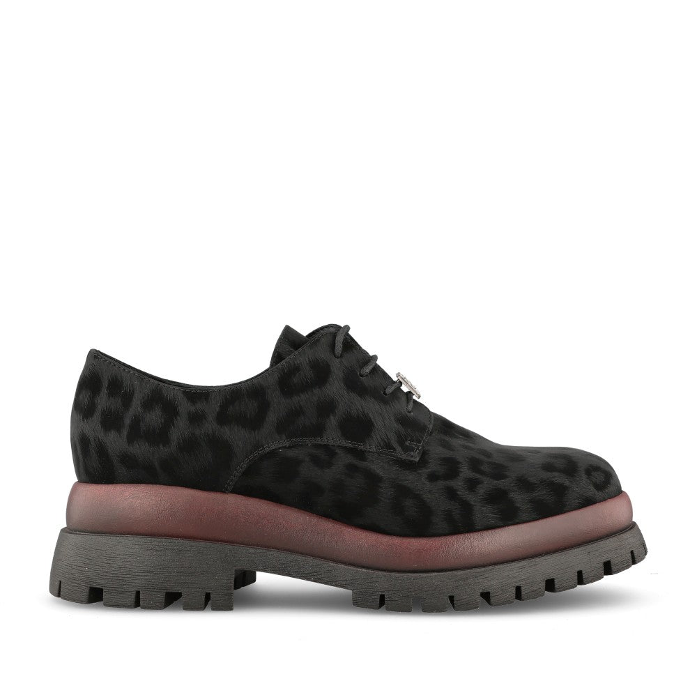 Ladies 5834ds Tessa Laced Shoe In Black Intere