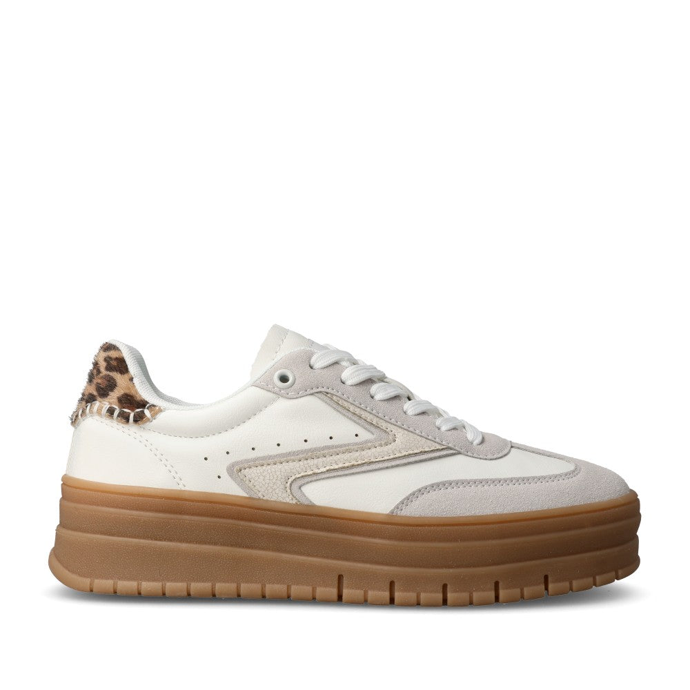 Ladies 12030501 Laced Trainer In White