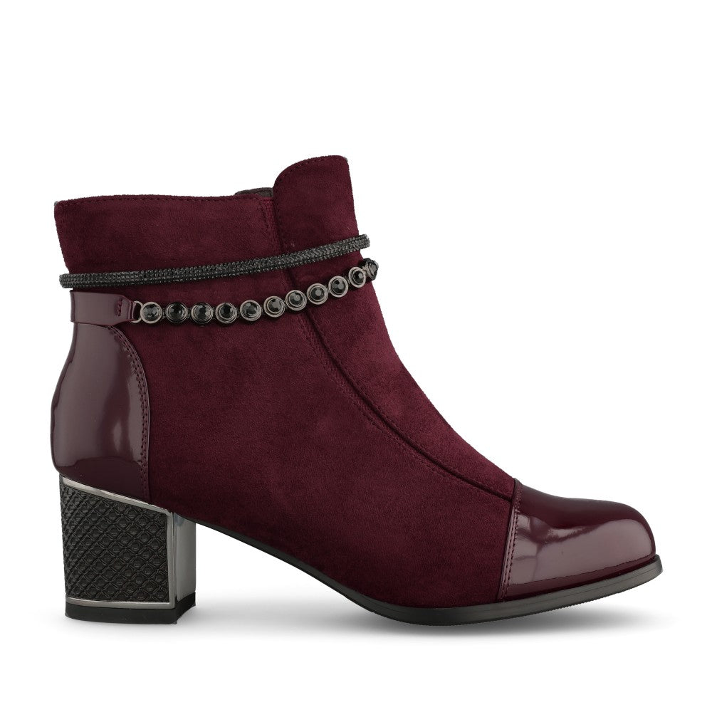 Ladies 1901 Block Heel Ankle Boot In Burgandy