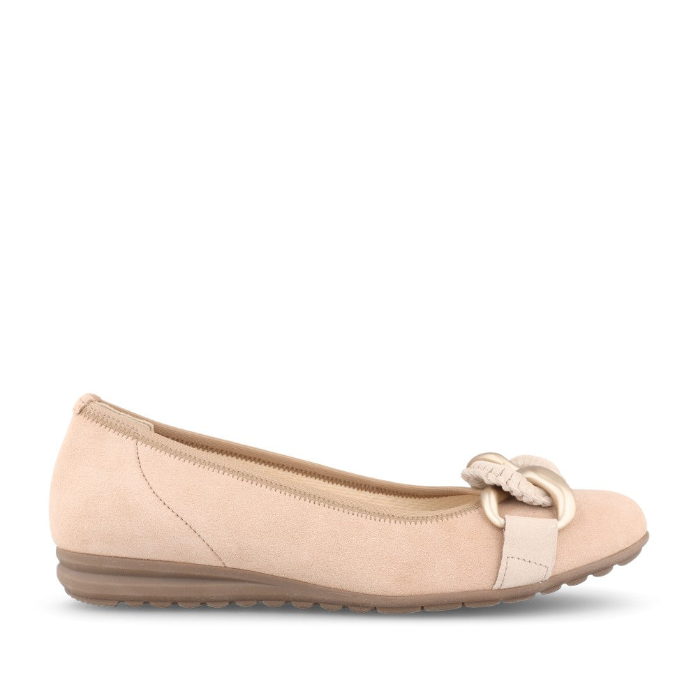Ladies 86.625 Sabia Pump In Sand