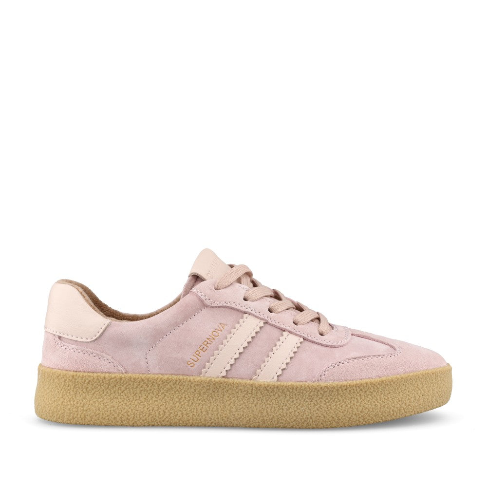 Ladies Seventy Nine Laced Trainer In Light Pink