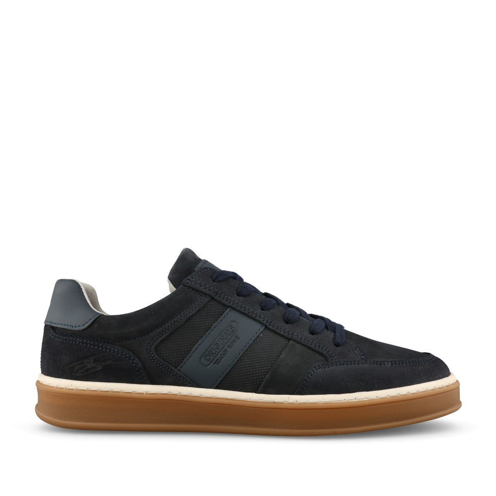 Mens Pietsch Laced Trainer In Navy