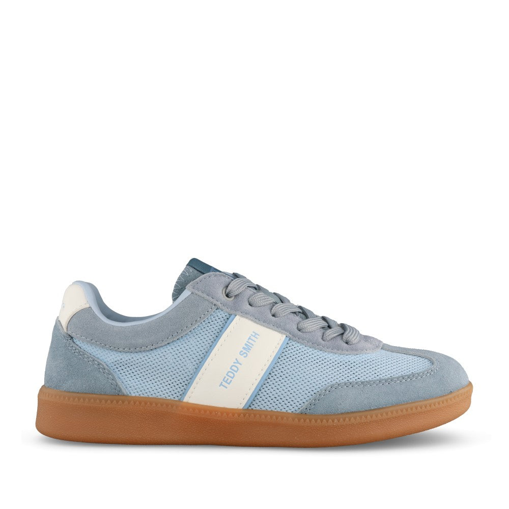 Ladies 120521 Laced Trainer In Blue