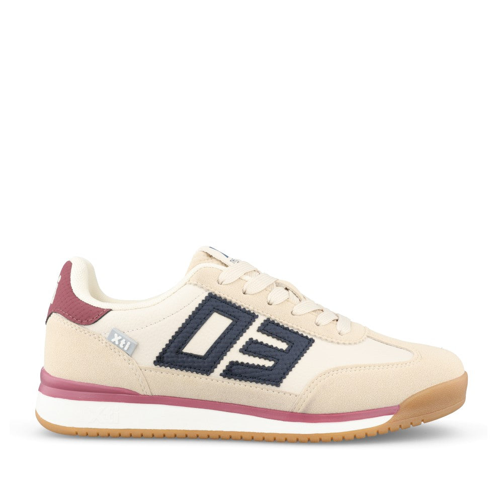 Ladies 145018 Laced Trainer In Sand