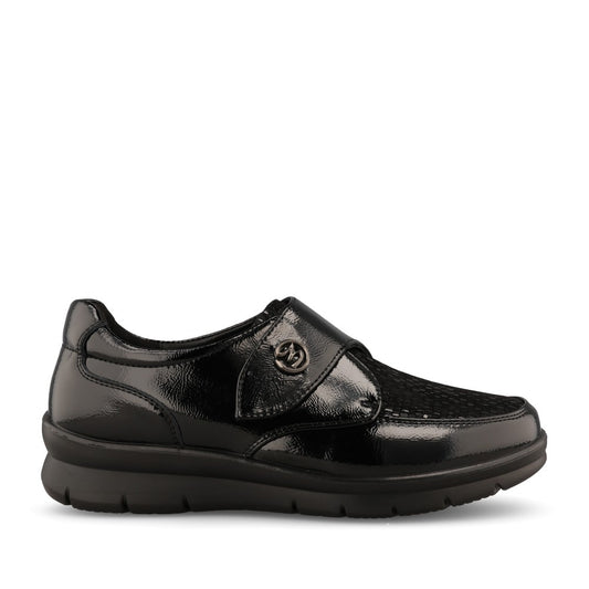 Ladies P-8261 Extra Wide Fit Velcro Shoe In Blk Patent