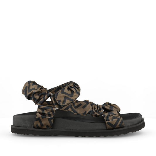Ladies 65639 Sandal In Black Intere