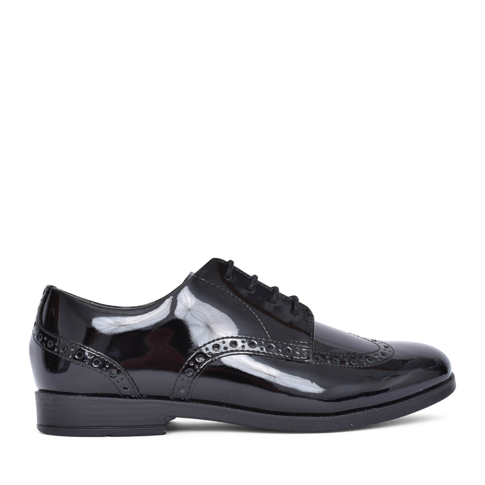 Girls Brogue Snr Black Patent Laced Brogue In Kids G Fit